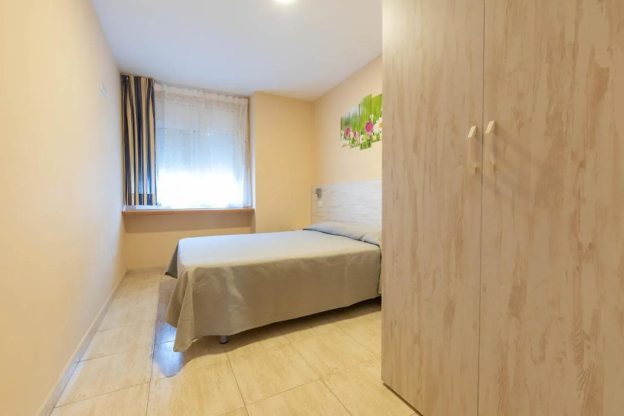 Apartaments Costamar Calafell Spain