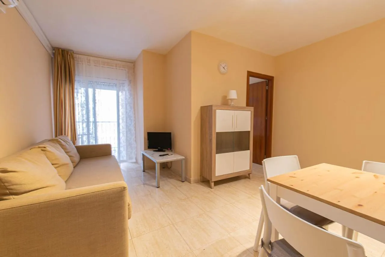 Apartaments Costamar Calafell 0*,