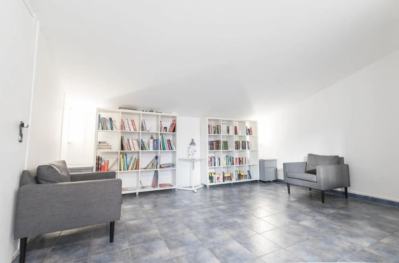 Apartaments Costamar Calafell 0*,  Spain