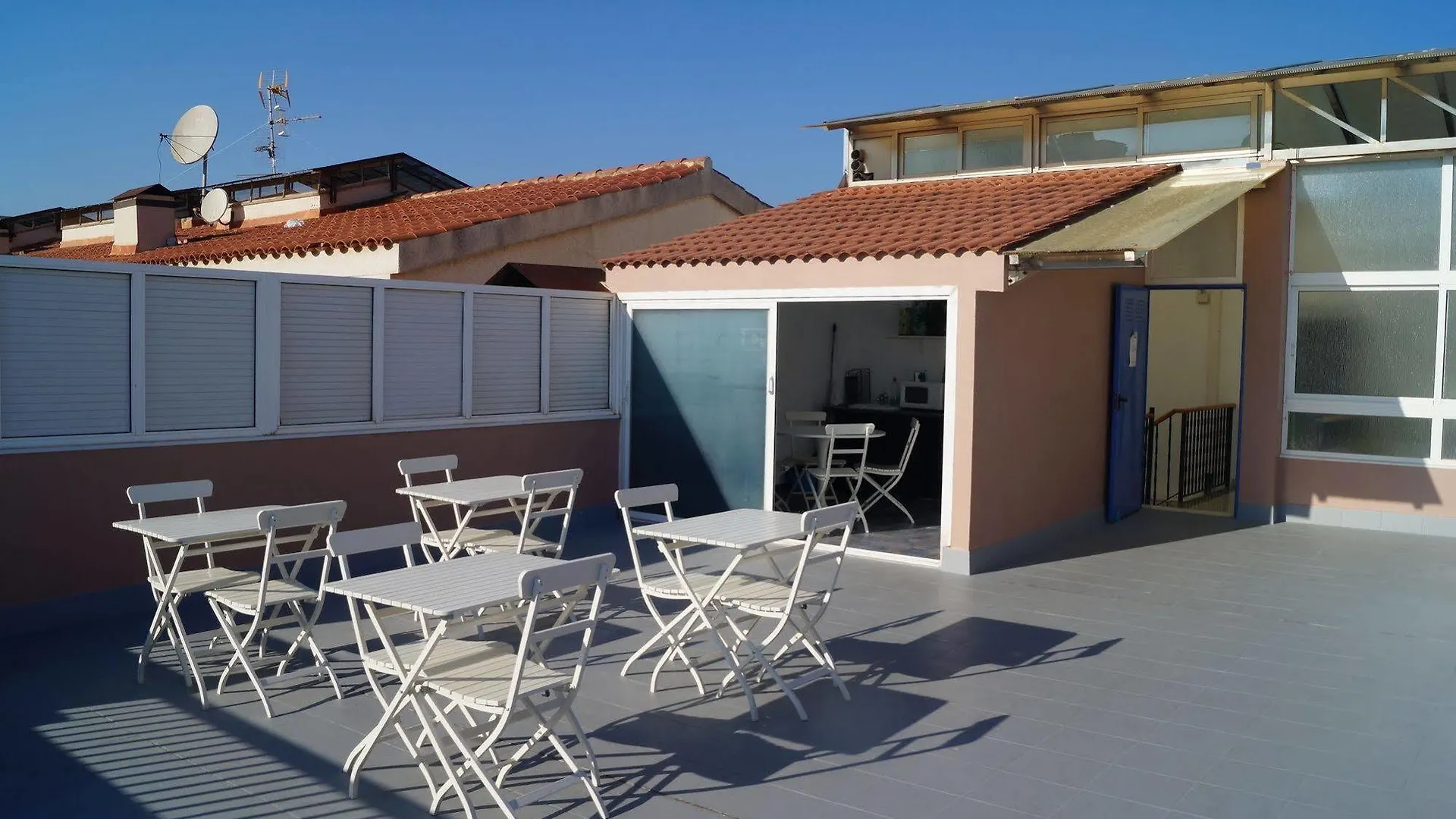 Apartaments Costamar Calafell 0*,