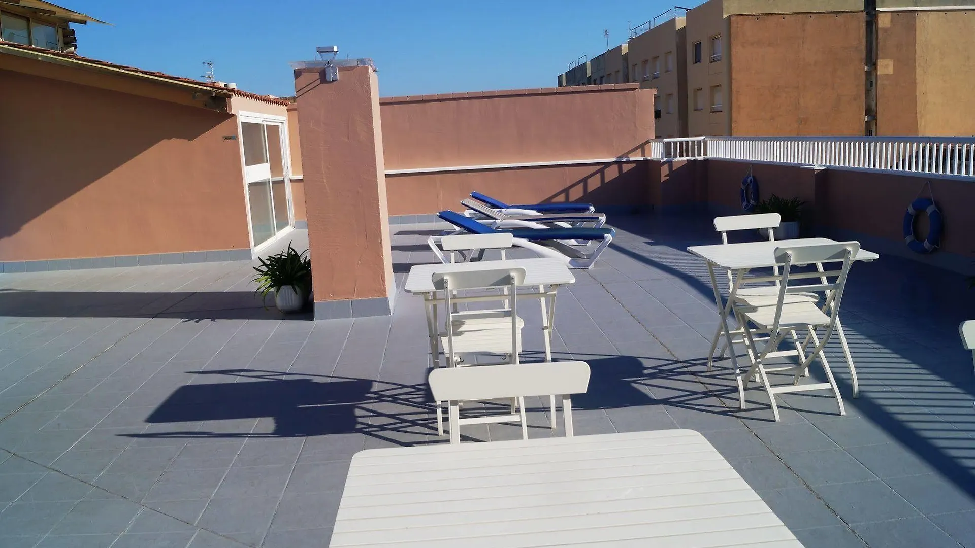 Apartaments Costamar Calafell Apartment